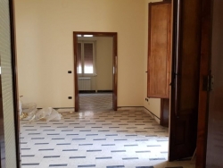 Ampissimo Appartamento Ideale Per Strutture, Scuole, Uffici, Villa San Giovanni 250 Mq