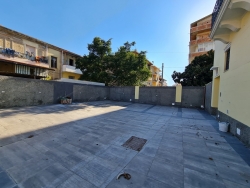 Semindipendente con Finiture di Pregio 90mq + Terrazzo privato + P.uto + Cantina - Gallico