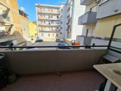 Appartamento Con Garage e Posto Auto Modena 125 Mq