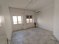 Ampio Appartamento + Terrazzo Panoramico Via Argine Dx Annunziata 160 Mq