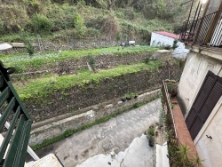 Casa Indipendente Ristrutturata Su Quattro Livelli Favazzina 100 Mq