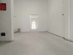 Appartamento Indipendente Da Rifinire 104 Mq + Cortile 40 Mq + Terrazzo 92 Mq Corso Garibaldi