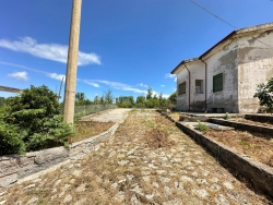 Villa Indipendente Immersa Nel Verde Marrappà