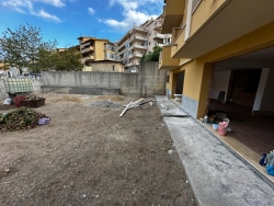 Prestigiosa Villa Su Tre Livelli Nuova Costruzione 300 Mq + Corte 400 Mq Villa San Giovanni